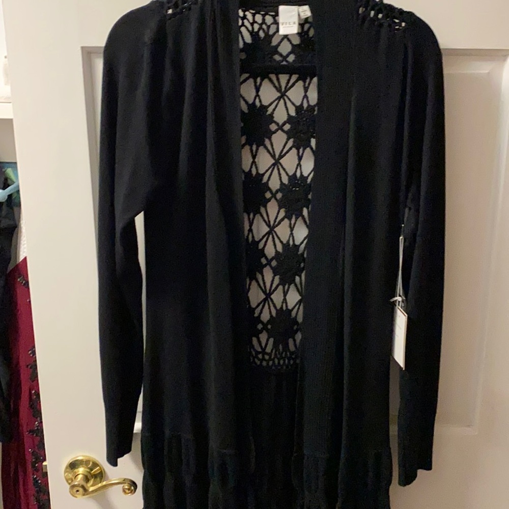 Vila Cotton and Nylon crocheted Black sweater. 85/15